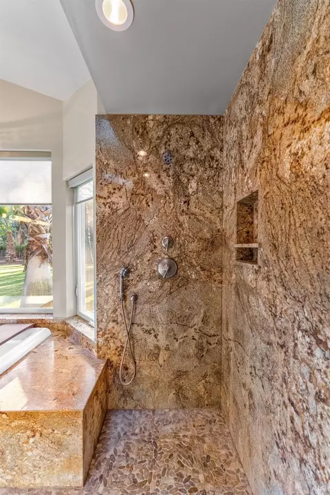 Bath - 541 Sunset Dr, Angwin, CA 94508 photo 3 of 3