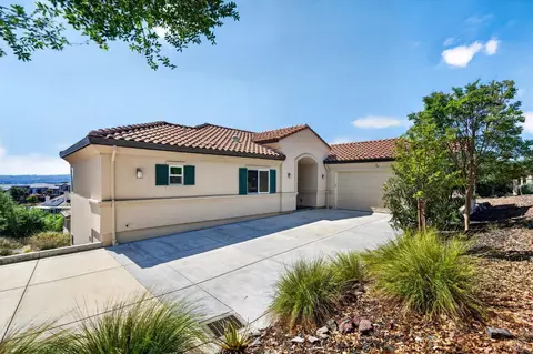 111 Stone Mountain Cir, Napa, CA 94558