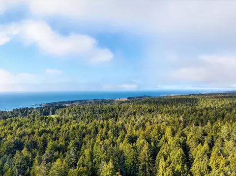 44411 Little River Airport Rd, Little River, CA 95456