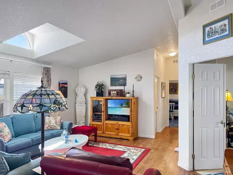 8169 Willow St, Windsor, CA 95492 photo 12