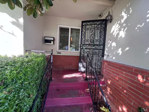 162 Hillcrest Ave, Pittsburg, CA 94565 photo 3