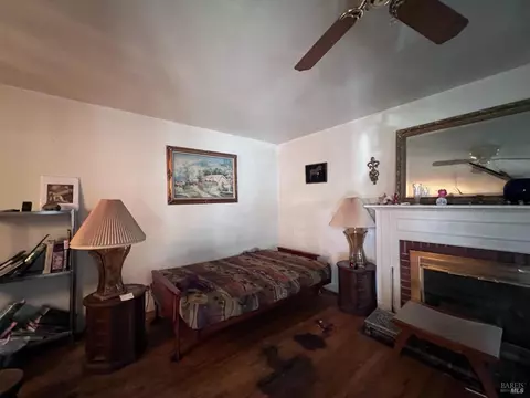 162 Hillcrest Ave, Pittsburg, CA 94565 photo 4