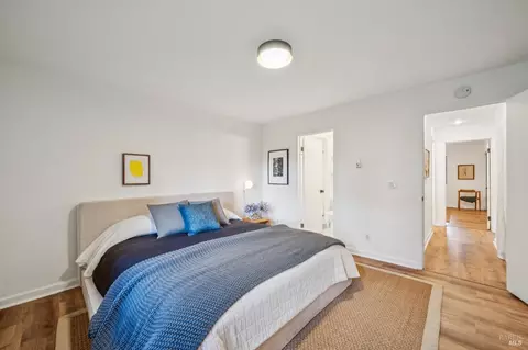 Bedroom - 31 W Harbor Dr, Sausalito, CA 94965 photo 3 of 3