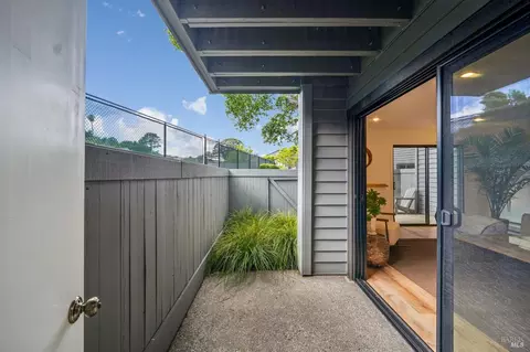 Other - 31 W Harbor Dr, Sausalito, CA 94965 photo 2 of 4