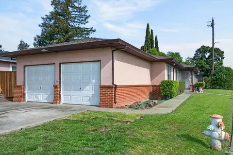 Exterior - 705-711 State St, Vallejo, CA 94590 photo 3 of 8