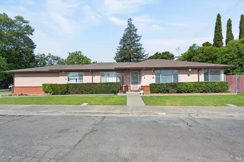 705-711 State St, Vallejo, CA 94590