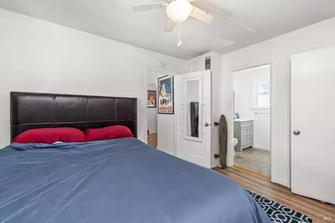 Bedroom - 595 Boyes Blvd, Sonoma, CA 95476 photo 1 of 1