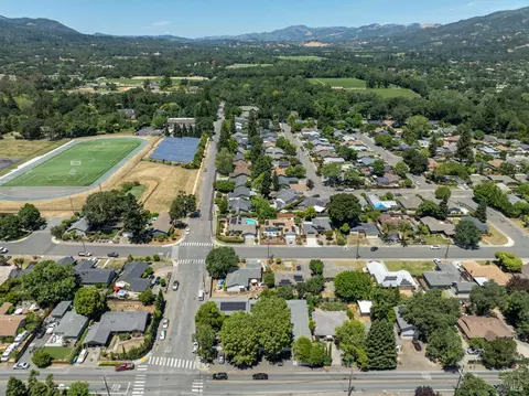 View/Area - 595 Boyes Blvd, Sonoma, CA 95476 photo 2 of 6