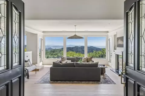 Entry Way - 57 Summit Rd, San Anselmo, CA 94960 photo 1 of 3