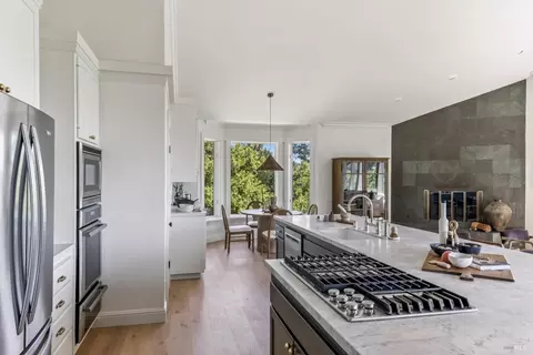 Kitchen - 57 Summit Rd, San Anselmo, CA 94960 photo 6 of 7