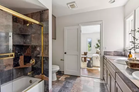 Bath - 57 Summit Rd, San Anselmo, CA 94960 photo 6 of 7