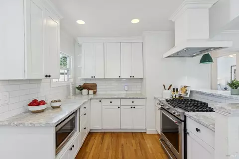 445 Wilson St, Napa, CA 94559 photo 11