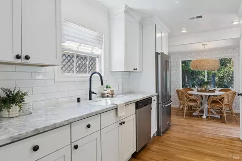 445 Wilson St, Napa, CA 94559 photo 14