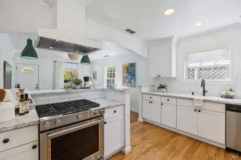 445 Wilson St, Napa, CA 94559 photo 12