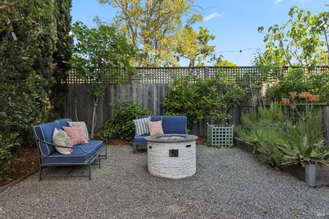 445 Wilson St, Napa, CA 94559 photo 38