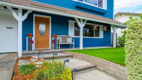 Exterior - 280 Devon Dr, San Rafael, CA 94903 photo 3 of 22