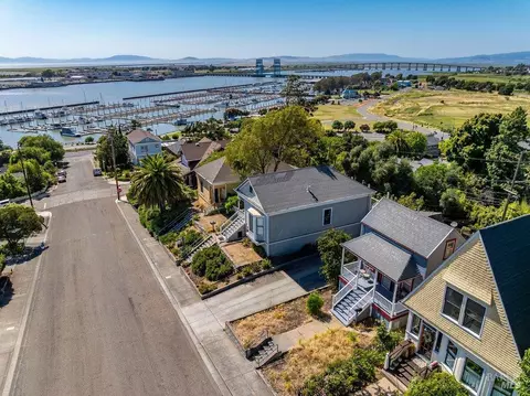 114 Kentucky St, Vallejo, CA 94590