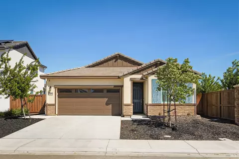185 Morning Glory Ln, Dixon, CA 95620