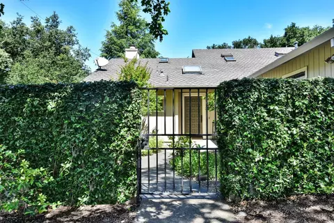 Exterior - 285 E Agua Caliente Rd, Sonoma, CA 95476 photo 1 of 10