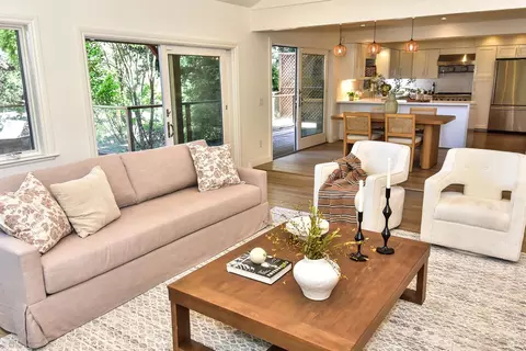 Living - 285 E Agua Caliente Rd, Sonoma, CA 95476 photo 2 of 3