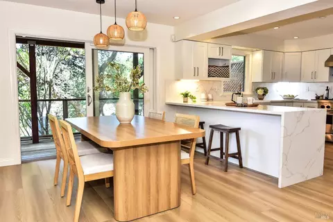 Dining - 285 E Agua Caliente Rd, Sonoma, CA 95476 photo 1 of 1