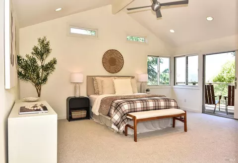 Bedroom - 285 E Agua Caliente Rd, Sonoma, CA 95476 photo 4 of 6