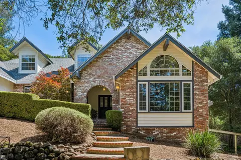 3302 Jeremy Ct, Santa Rosa, CA 95404