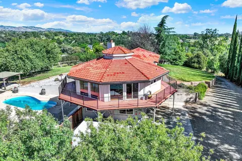 4354 Shady Creek Ln, Vacaville, CA 95688