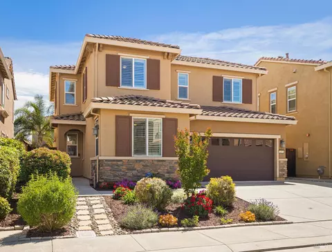237 Juneau Dr, Vacaville, CA 95687