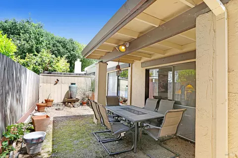 Exterior - 110 La Mancha Way, Sonoma, CA 95476 photo 4 of 12