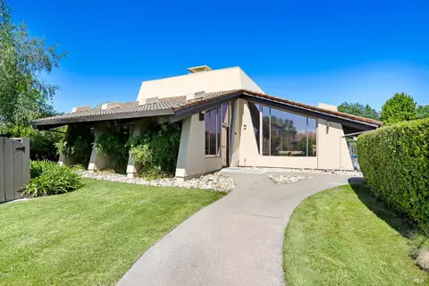Exterior - 110 La Mancha Way, Sonoma, CA 95476 photo 8 of 12