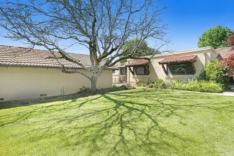 Exterior - 110 La Mancha Way, Sonoma, CA 95476 photo 2 of 12