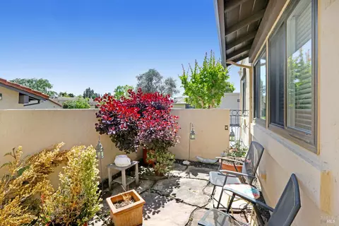 Exterior - 110 La Mancha Way, Sonoma, CA 95476 photo 3 of 12