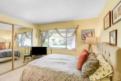 Bedroom - 110 La Mancha Way, Sonoma, CA 95476 photo 3 of 4