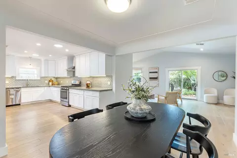 Dining - 2940 Devita Dr, Napa, CA 94558 photo 2 of 2