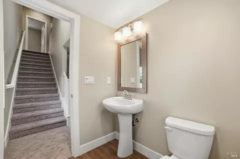 Entry Way - 49 Lipton Way, Cotati, CA 94931 photo 3 of 7