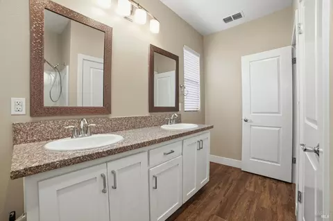 Entry Way - 49 Lipton Way, Cotati, CA 94931 photo 5 of 7