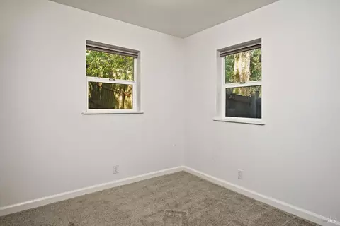 Bedroom - 10313 Brookside Dr, Middletown, CA 95461 photo 3 of 4