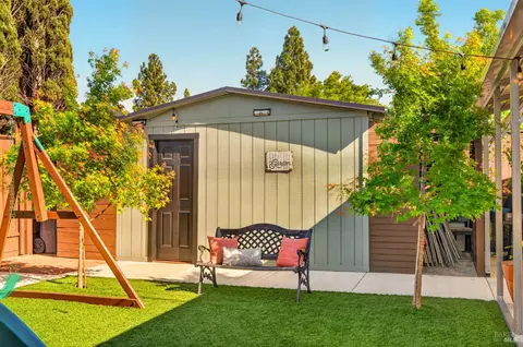 Exterior - 531 E Tennessee St, Fairfield, CA 94533 photo 11 of 12