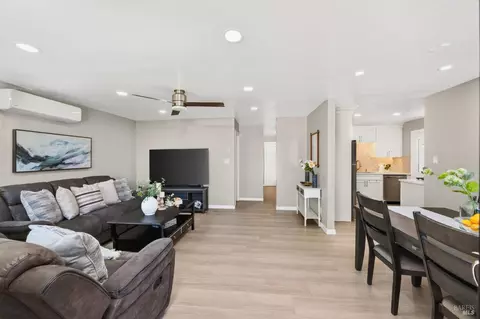 Other - 531 E Tennessee St, Fairfield, CA 94533 photo 4 of 9