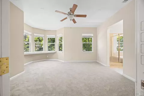 Bedroom - 1081 Madrone Ave, Vallejo, CA 94592 photo 1 of 5