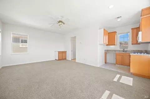 Living - 1081 Madrone Ave, Vallejo, CA 94592 photo 7 of 7