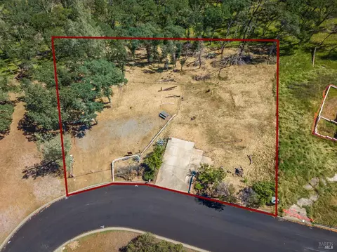 1012 Eastridge Dr, Napa, CA 94558