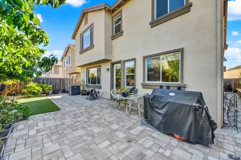 Exterior - 4538 Paseo Dr, Fairfield, CA 94534 photo 6 of 8