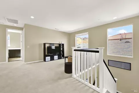 Entry Way - 4538 Paseo Dr, Fairfield, CA 94534 photo 3 of 5