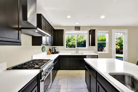 Kitchen - 4538 Paseo Dr, Fairfield, CA 94534 photo 8 of 9