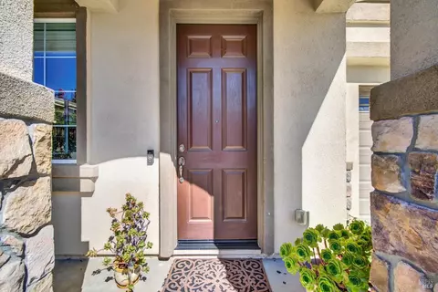 Entry Way - 4538 Paseo Dr, Fairfield, CA 94534 photo 1 of 5