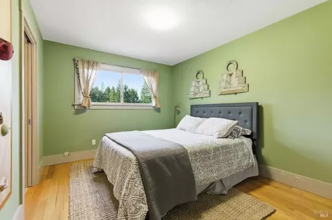Bedroom - 425 Cold Springs Rd, Angwin, CA 94508 photo 2 of 7