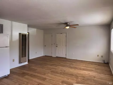 25531 Madrone Way, Willits, CA 95490 photo 4