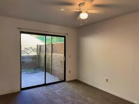 25531 Madrone Way, Willits, CA 95490 photo 5